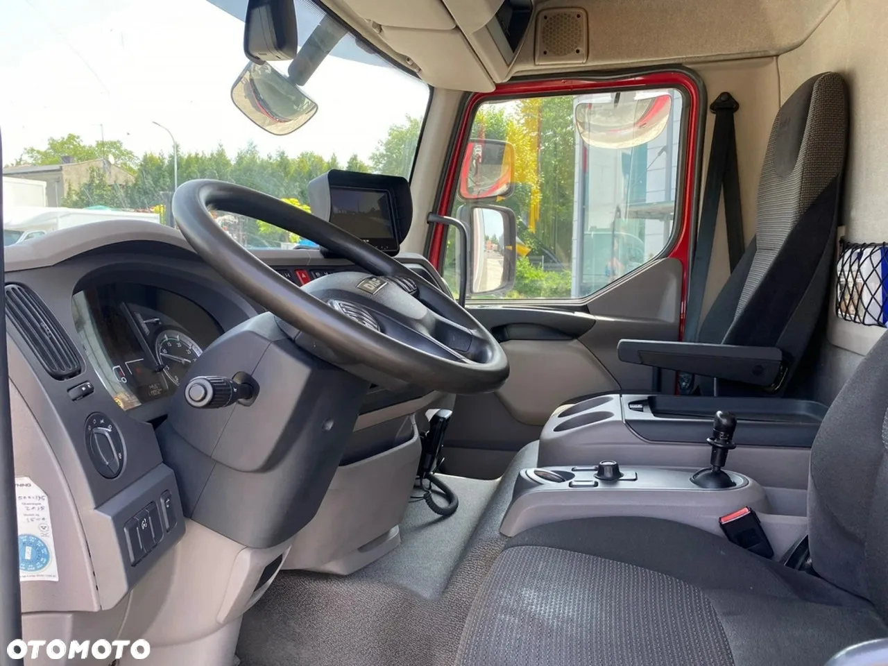 DAF LF FA 250 / CHŁODNIA / 18 EUROPALET / NISKI KONTENER / EURO6 / WINDA ZEPRO / TYLKO 119TKM / STAN IDEALNY / RAMA BEZ RDZY! / MOŻLIWOŚĆ TRANSPORTU - 28
