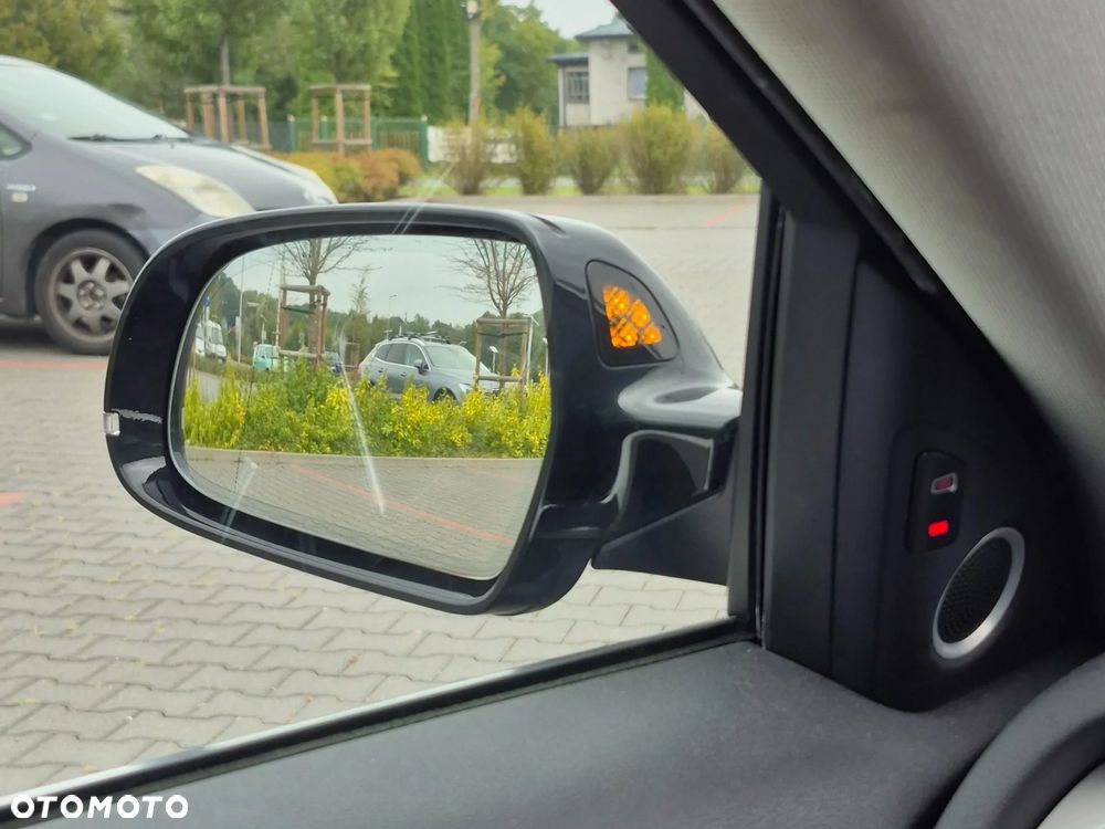 Audi A4 Avant 2.0 TFSI Ambiente - 16