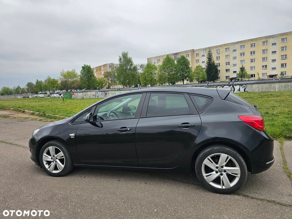 Opel Astra 1.4 Turbo Active - 4