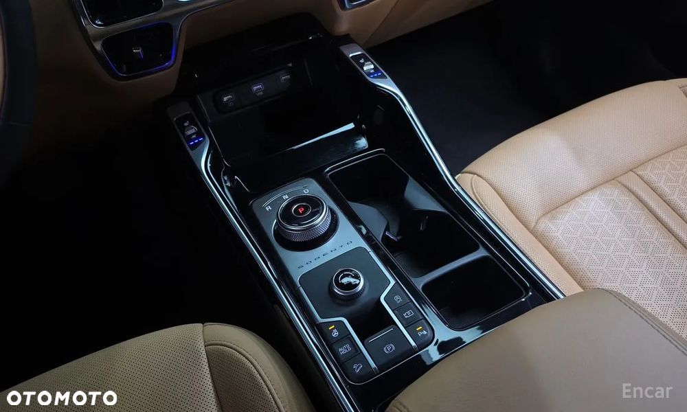 Kia Sorento - 8