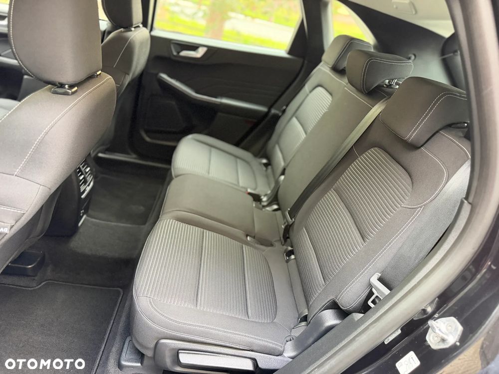 Ford Kuga 2.0 EcoBlue 4x4 TITANIUM - 26