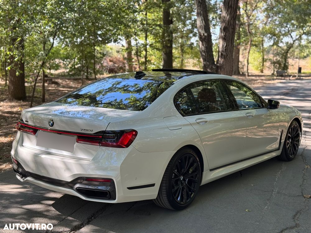 BMW Seria 7 750Li xDrive - 7