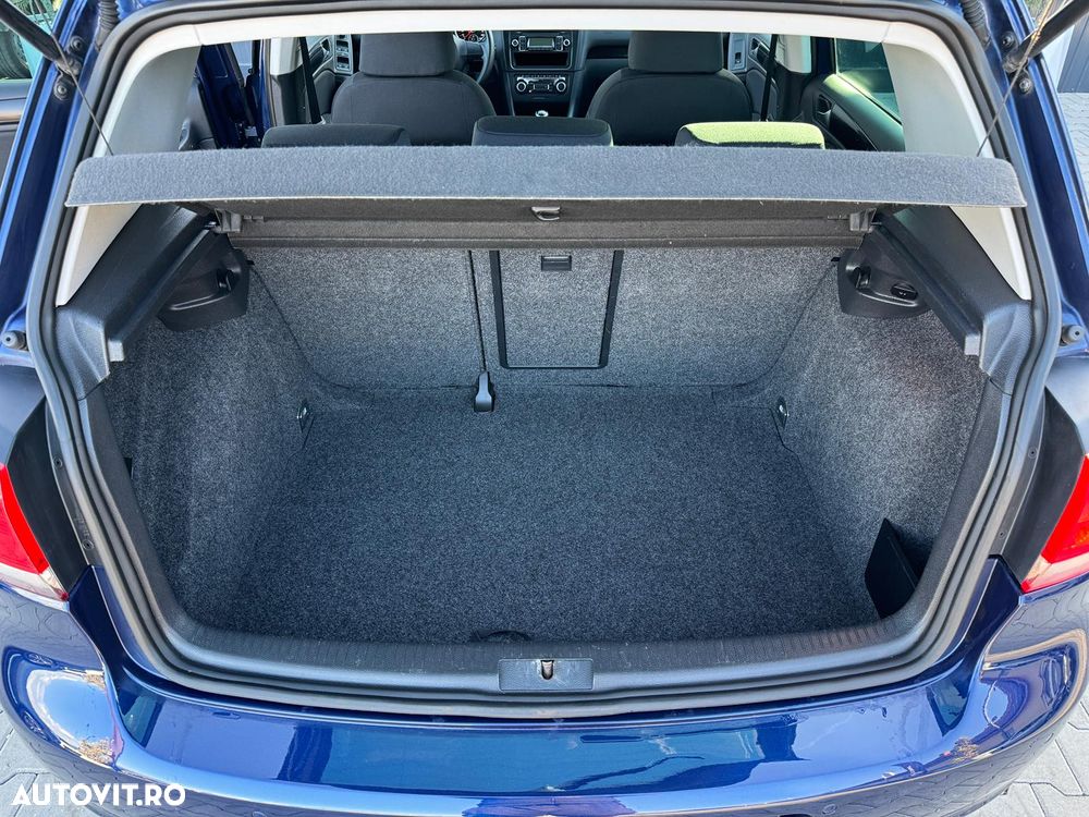 Volkswagen Golf - 9
