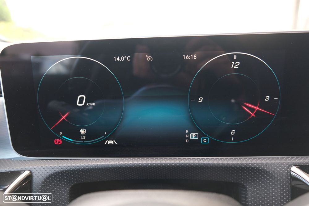 Mercedes-Benz A 180 d AMG Line Aut. - 25