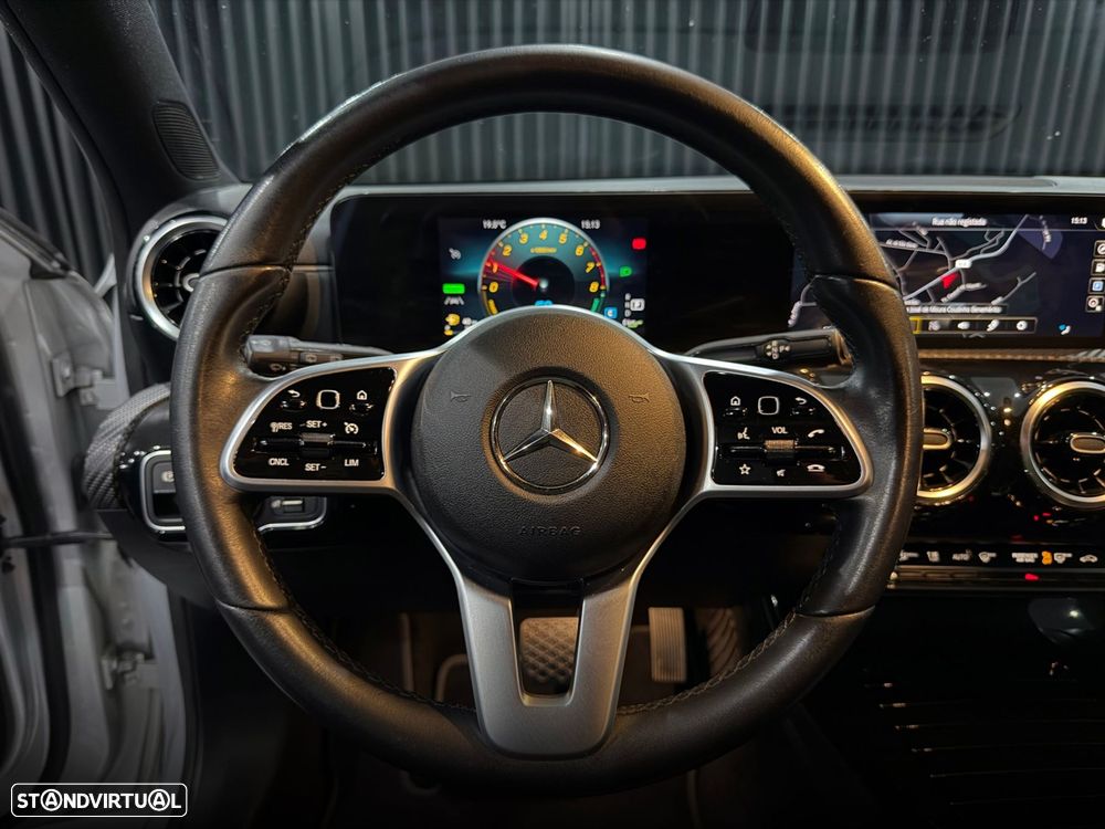 Mercedes-Benz A 250 - 19