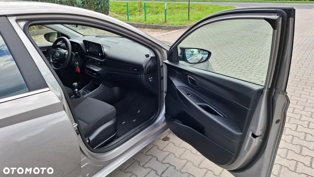 Hyundai i20 1.2 Modern - 20