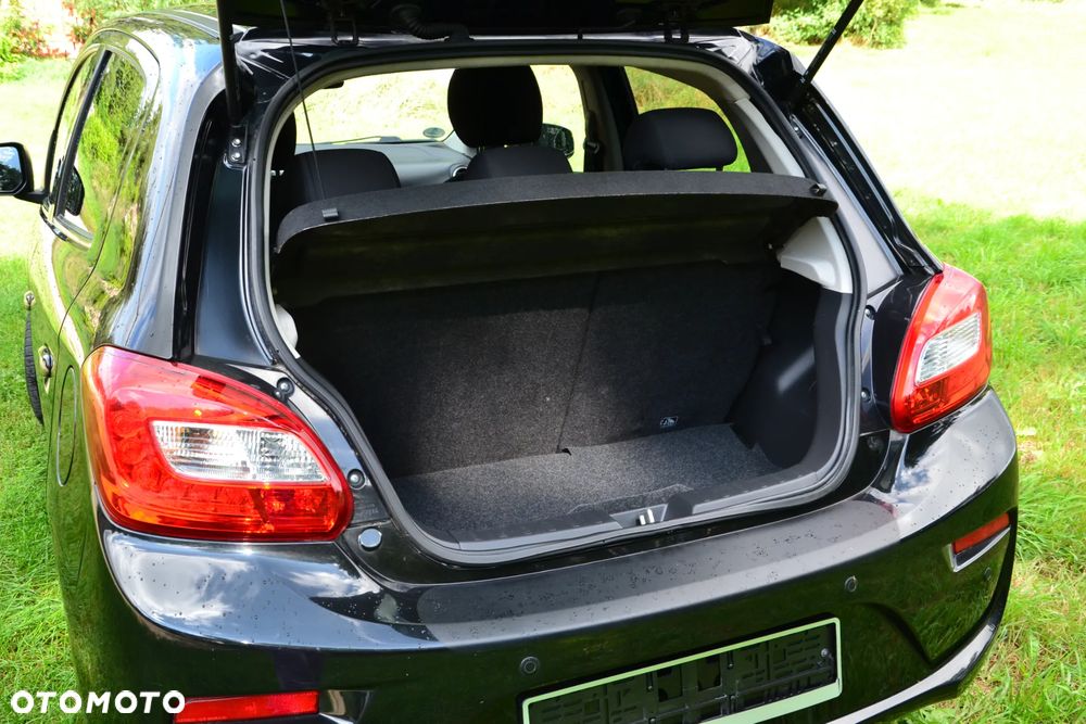 Mitsubishi Space Star - 6