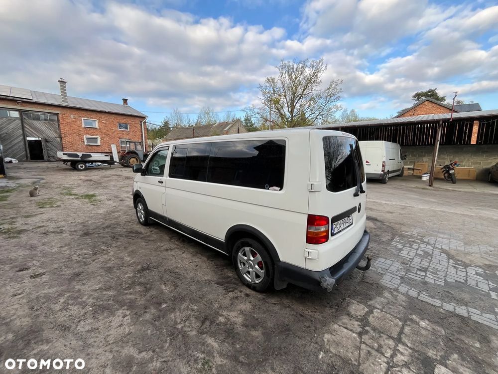 Volkswagen Transporter - 4