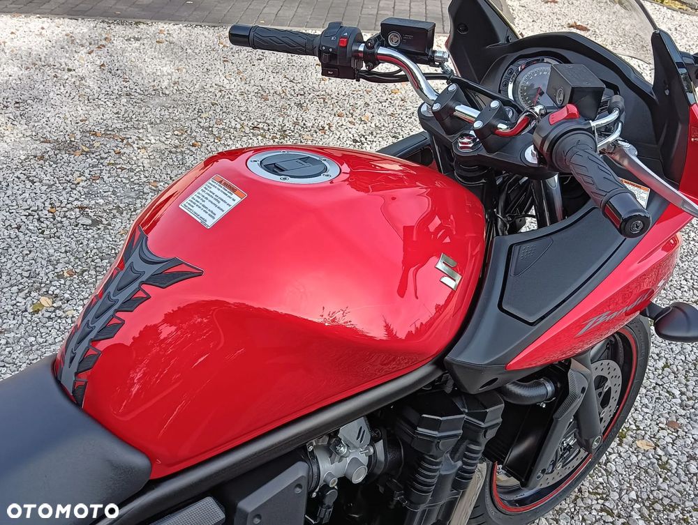 Suzuki Bandit - 17