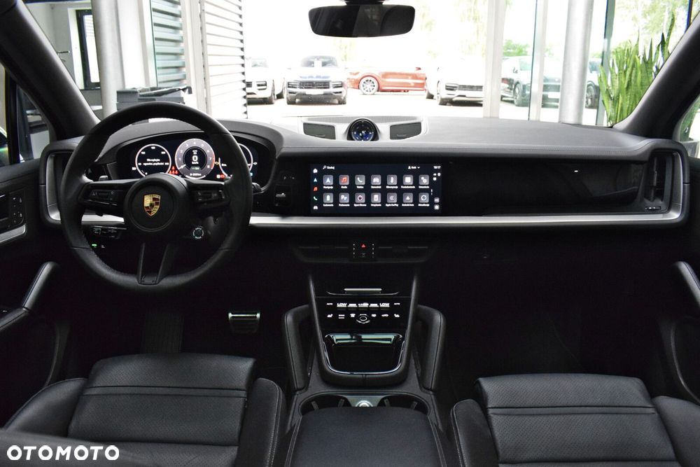 Porsche Cayenne - 8