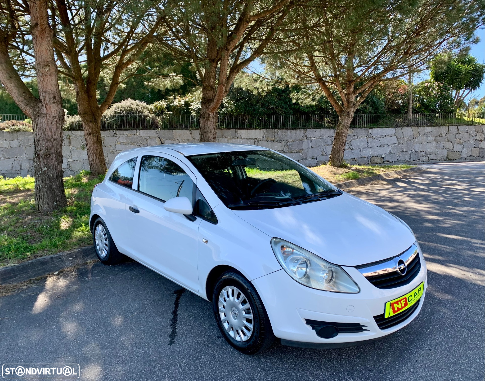 Opel Corsa 2 lugares - 4