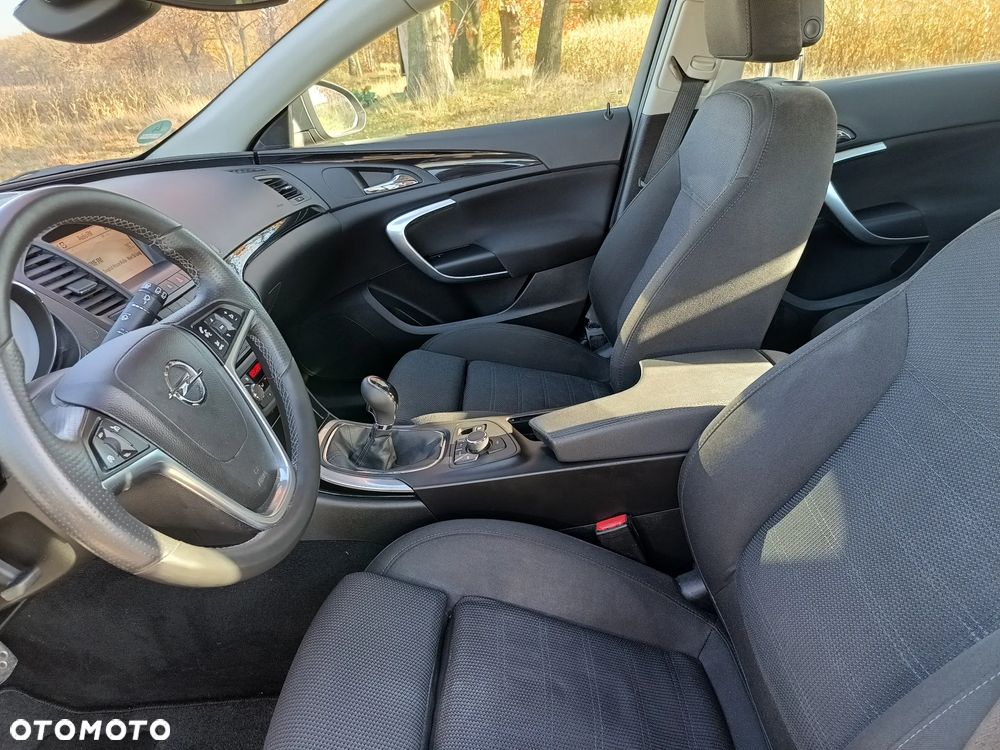 Opel Insignia 2.0 Turbo Sport - 24