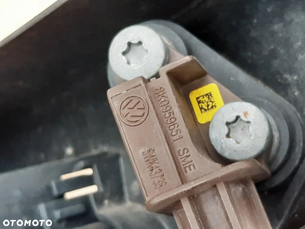 AUDI A4 B8 ŚLIZG MOCOWANIE LAMPY PRAWY PRZÓD 8K0805608R - 12