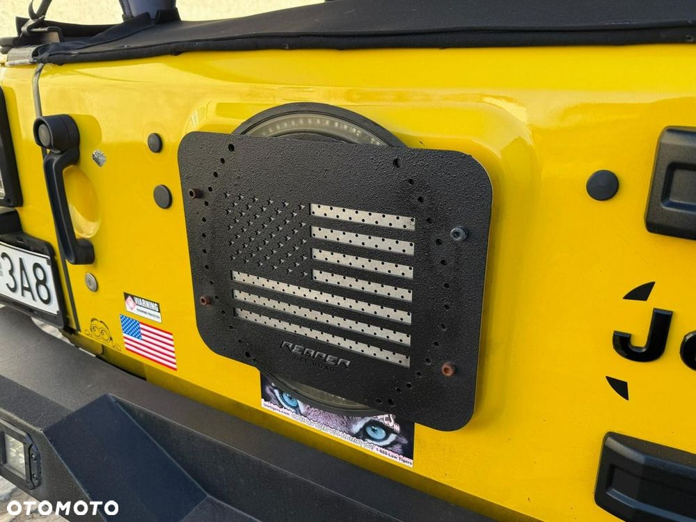 Jeep Wrangler - 21
