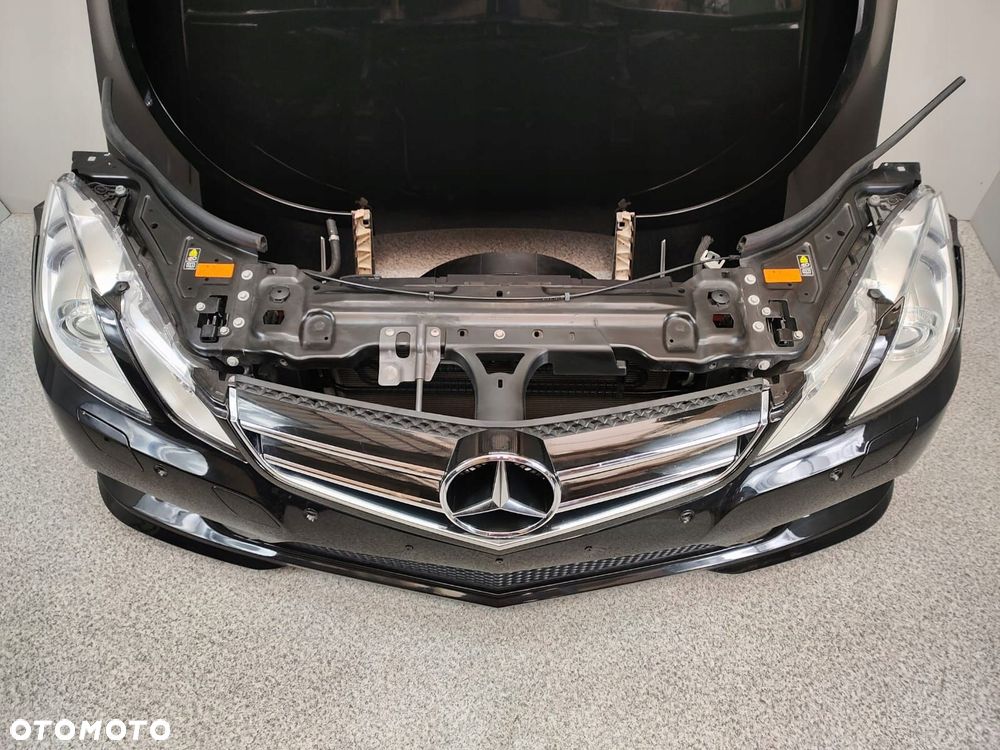 MERCEDES W207 AMG ZDERZAK WZMOCNIENIE CHŁODNICE LAMPY 197 - 2