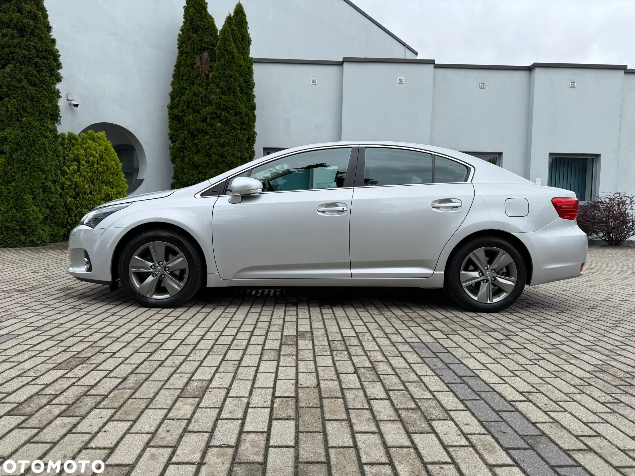 Toyota Avensis 2.0 Prestige - 6