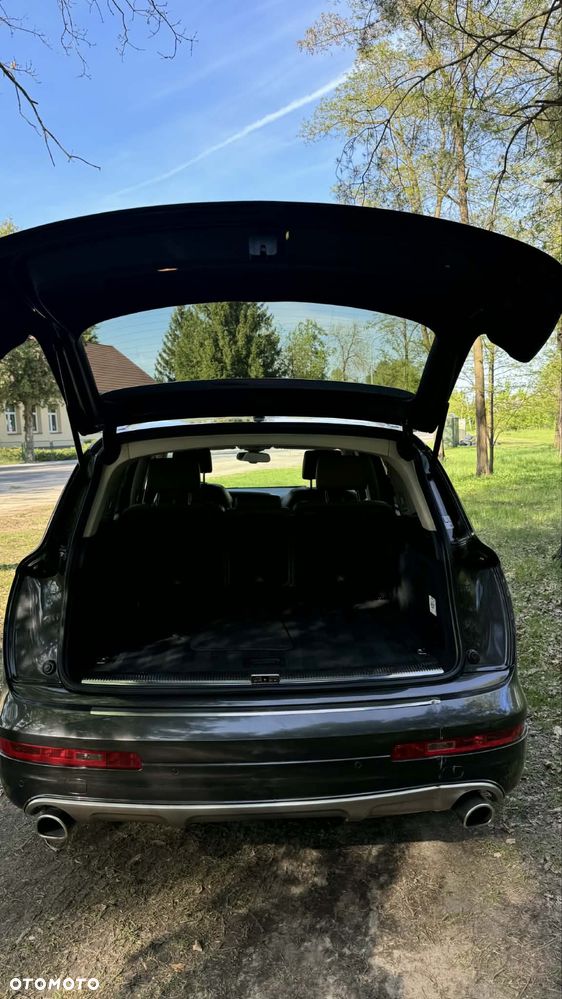 Audi Q7 - 6