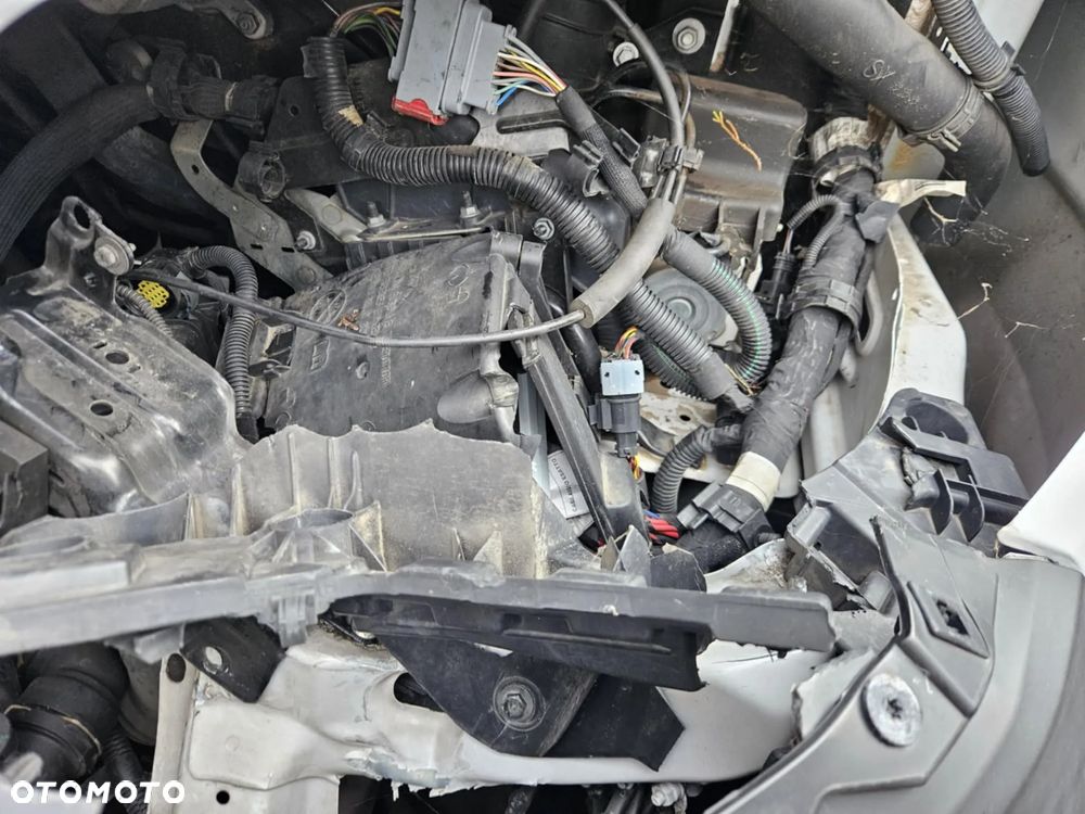 Peugeot BOXER ŚREDNI  2.2 DIESEL 140kM - 19