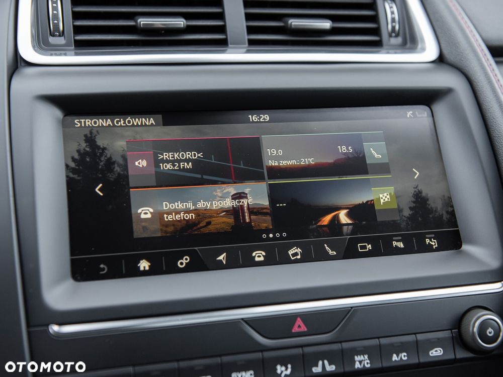 Jaguar E-Pace D180 AWD R-Dynamic S - 25