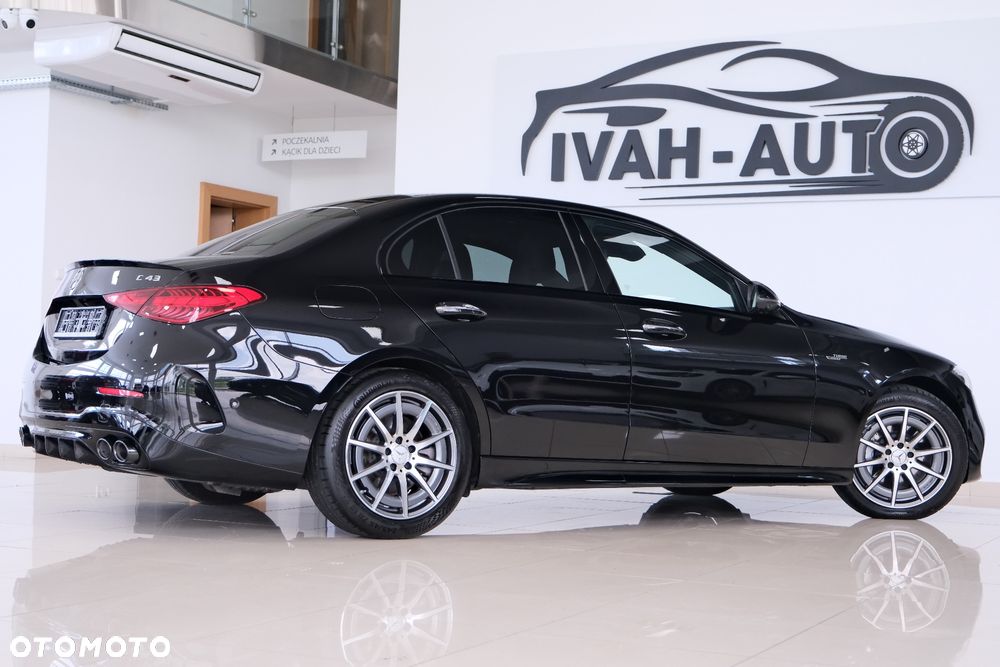 Mercedes-Benz Klasa C AMG 43 4Matic AMG Speedshift MCT9G AMG Sondermodell - 19