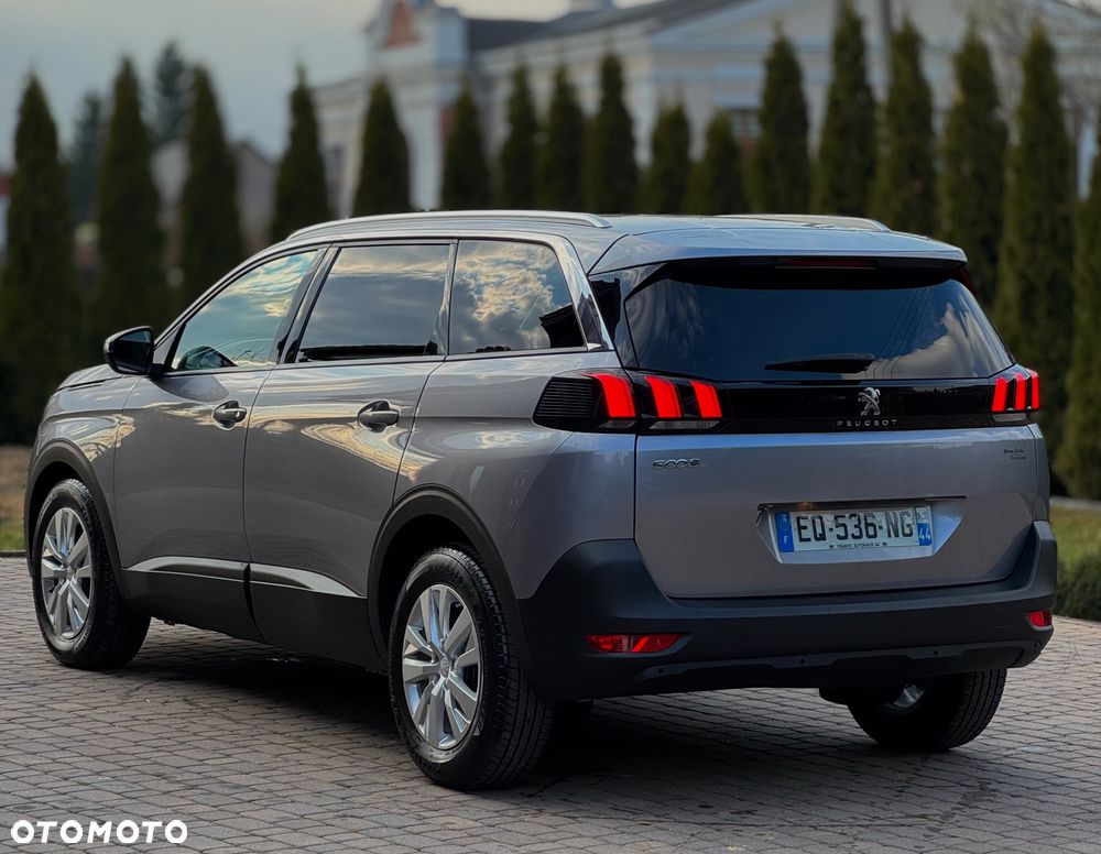 Peugeot 5008 - 15