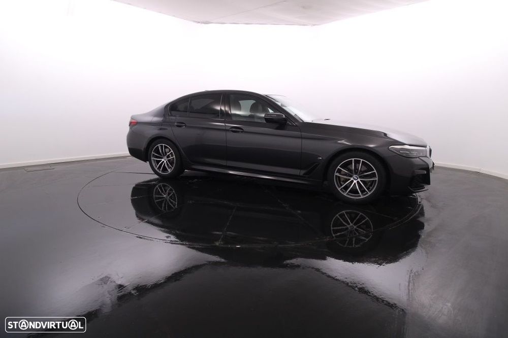 BMW 520 d Pack M Auto - 10