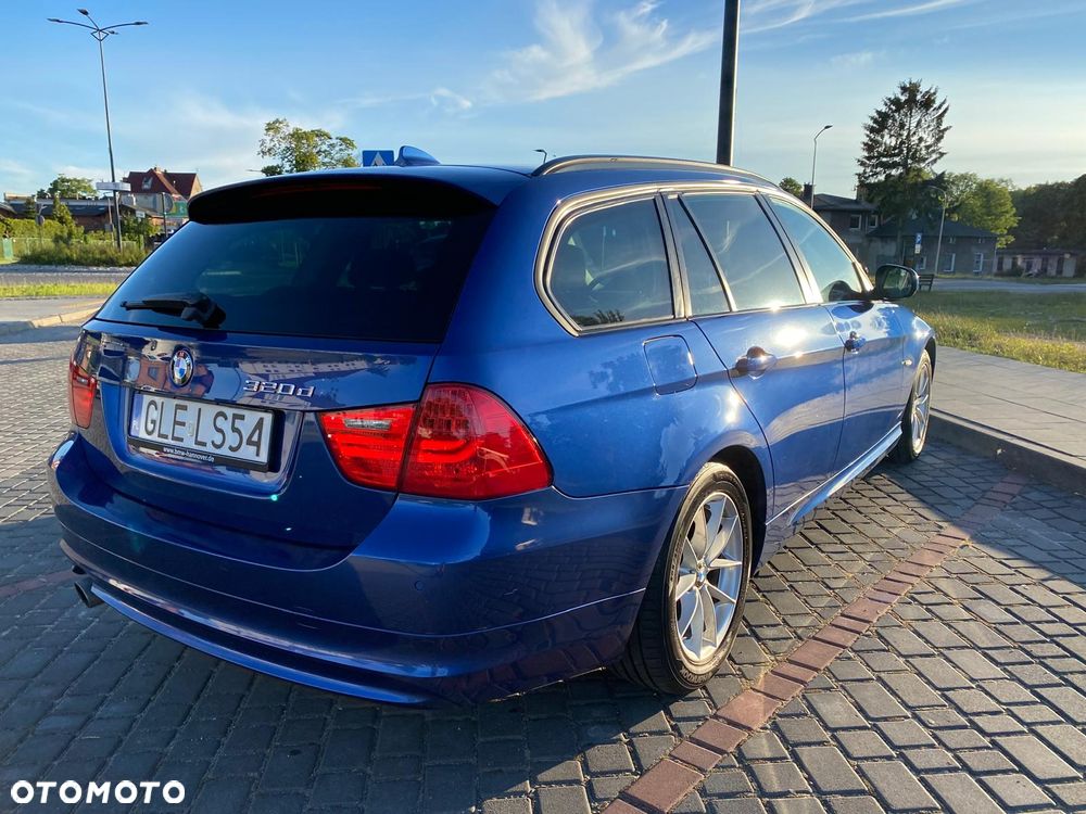 BMW Seria 3 320d DPF - 4