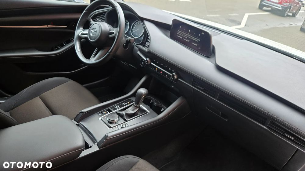 Mazda 3 - 16