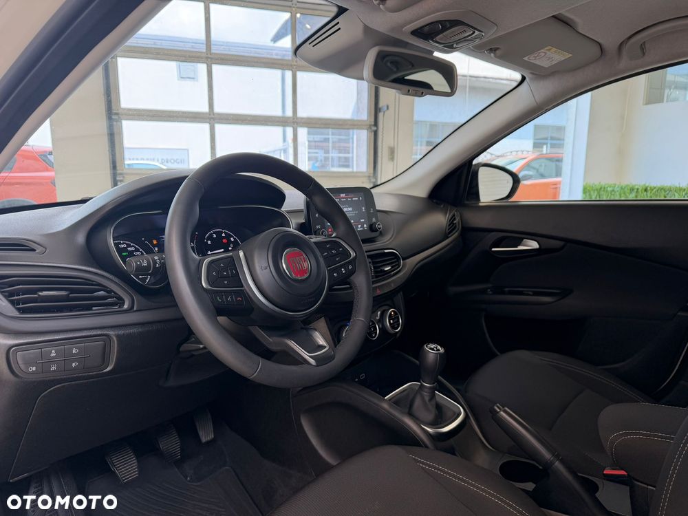 Fiat Tipo 1.0 T3 - 10