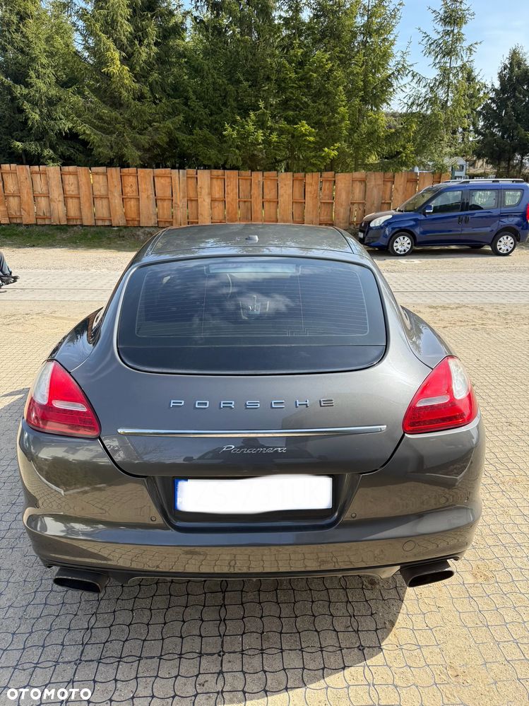Porsche Panamera 4 PDK - 6
