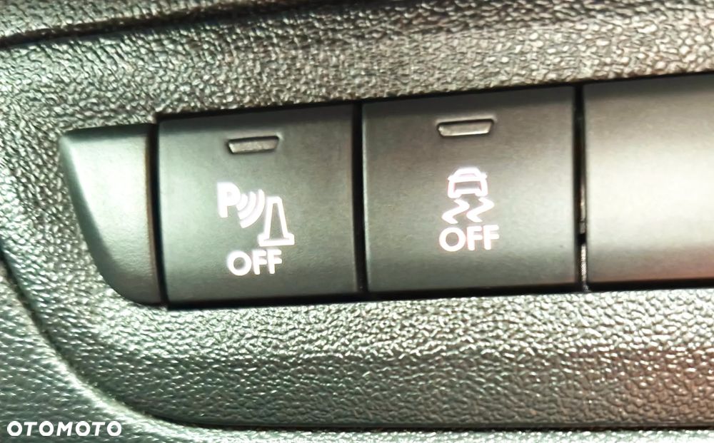 Peugeot 208 82 PureTech Style - 14