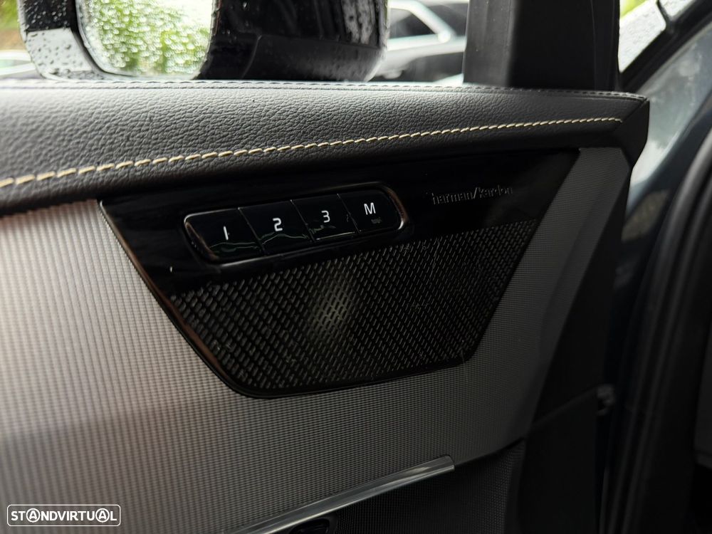 Volvo XC 90 2.0 T8 PHEV R-Design AWD - 21