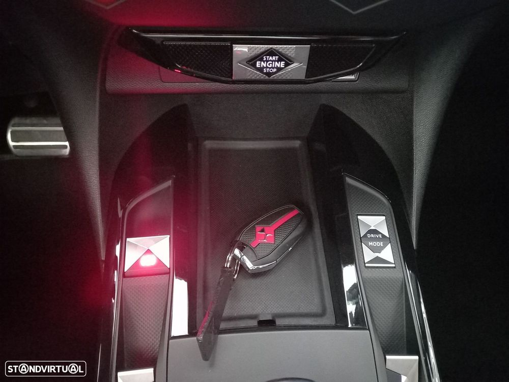 DS DS3 Crossback 1.2 PureTech Performance Line EAT8 - 28