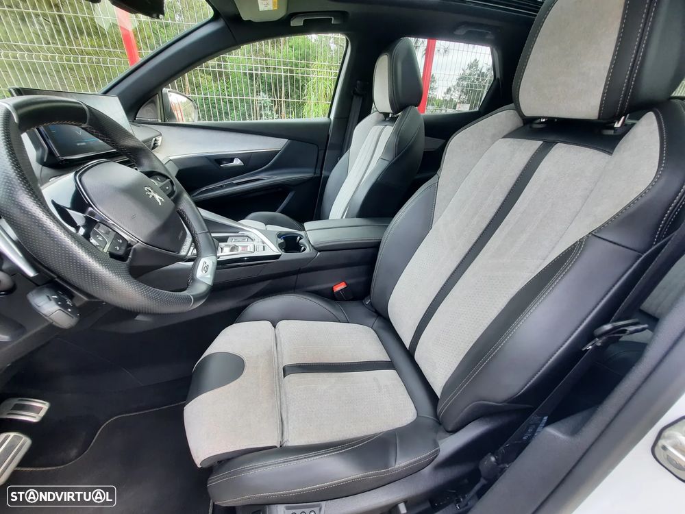 Peugeot 3008 1.6 Hybrid4 GT Pack e-EAT8 - 24