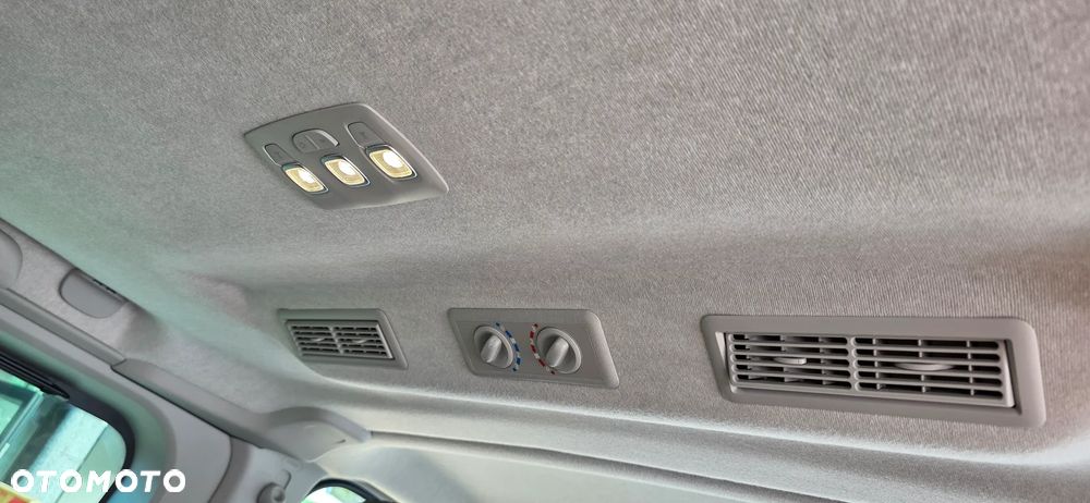 Renault Trafic - 33