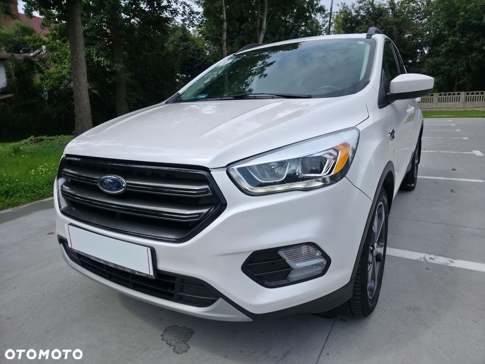 Ford Kuga 1.5 EcoBoost AWD Titanium ASS - 9