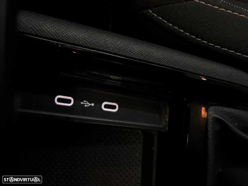 Skoda Kamiq 1.0 TSI Ambition DSG - 28