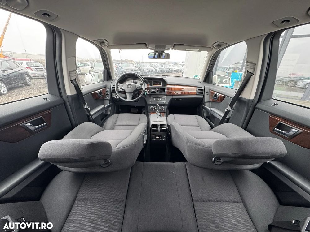 Mercedes-Benz GLK 220 CDI DPF BlueEFFICIENCY 7G-TRONIC - 23