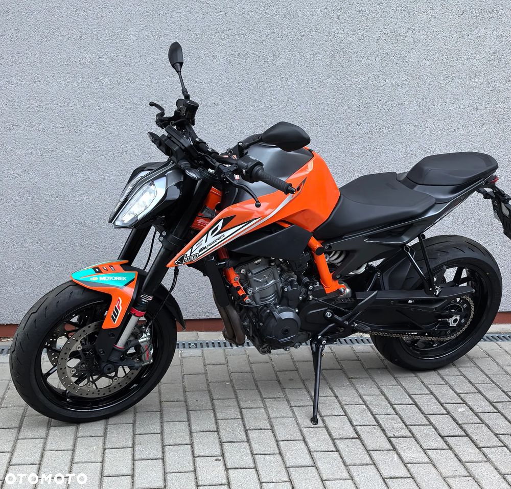 KTM DUKE 890 - 11