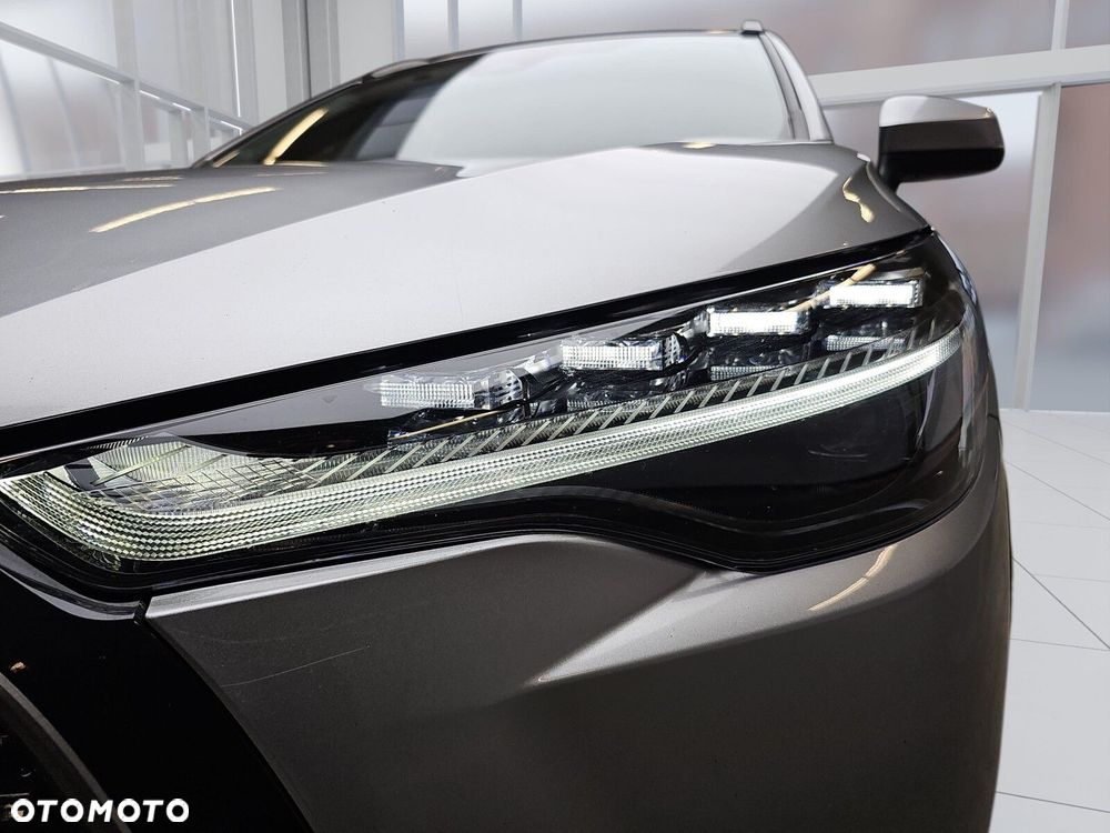 Toyota Corolla Cross 2.0 Hybrid Style - 32