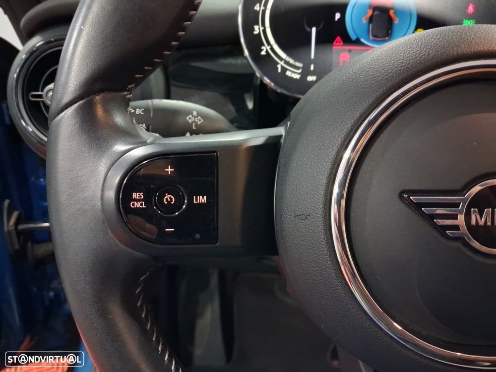 MINI Cabrio Cooper Premium Plus Sidewalk Special Edition Auto - 16