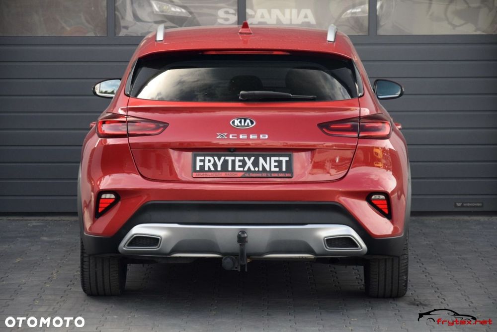 Kia XCeed - 13