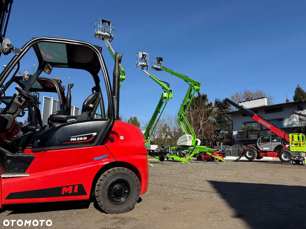 Manitou MI25D - 8