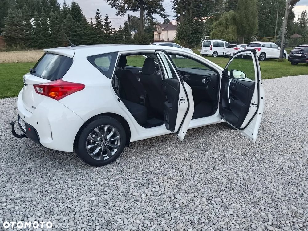 Toyota Auris 1.33 Dual-VVT-i Comfort - 22