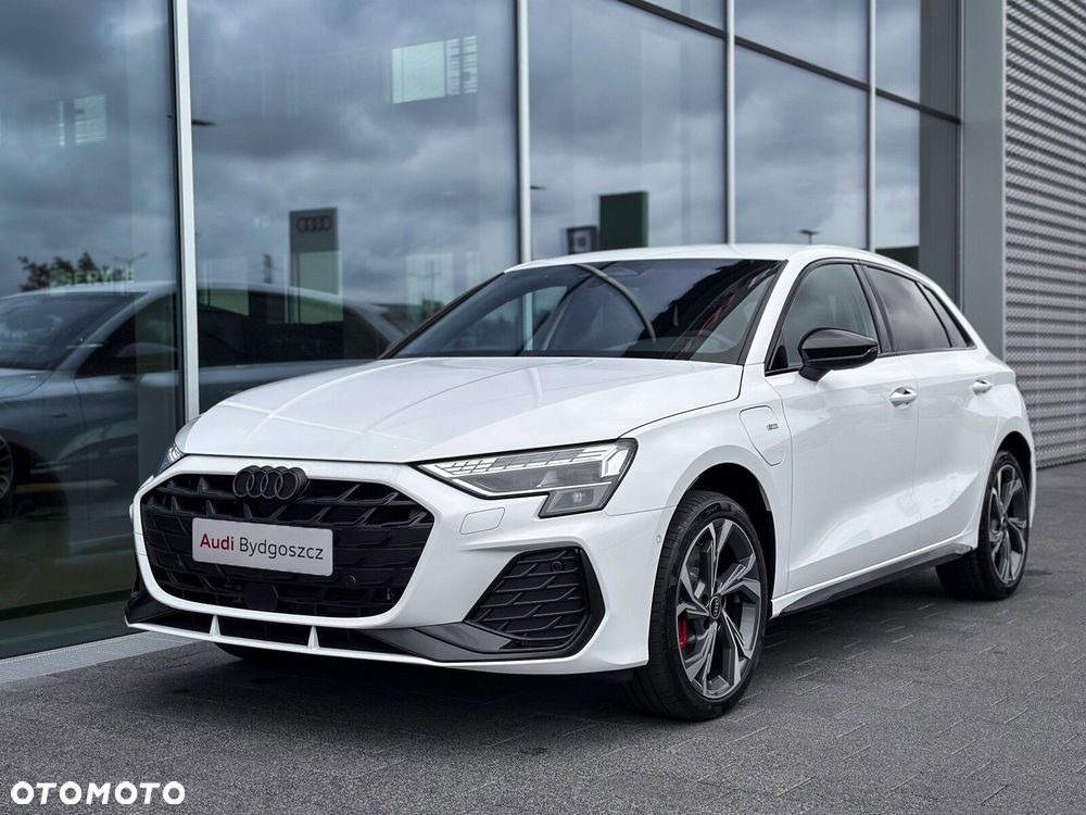 Audi A3 Sportback - 3