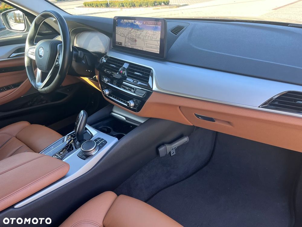 BMW Seria 5 - 18