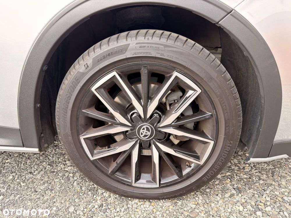 Toyota Corolla 2.0 Hybrid Trek - 16