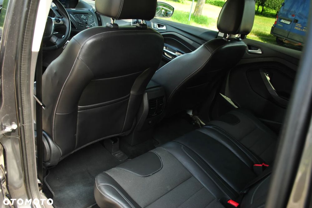Ford Kuga 2.0 TDCi 4WD Titanium - 7