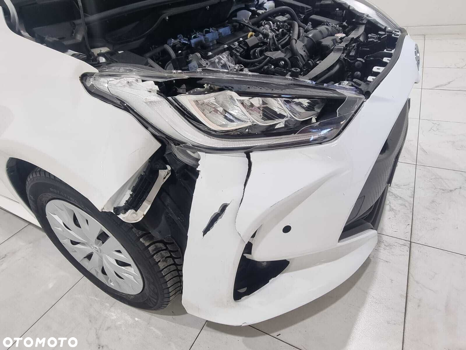 Toyota Yaris - 33