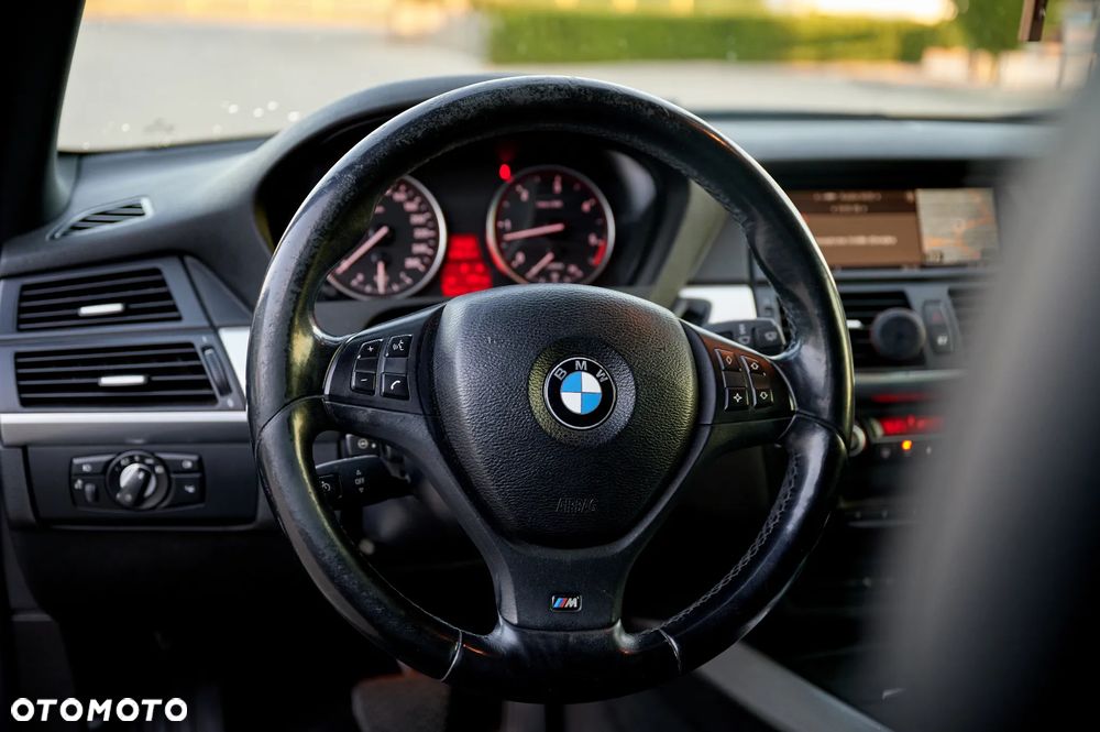 BMW X5 3.0sd xDrive - 10